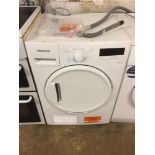 HOTPOINT 8KG CONDENSER TUMBLE DRYER - WARRANTED UNTIL 12 NOON TUESDAY FOLLOWING THE ABOVE SALE