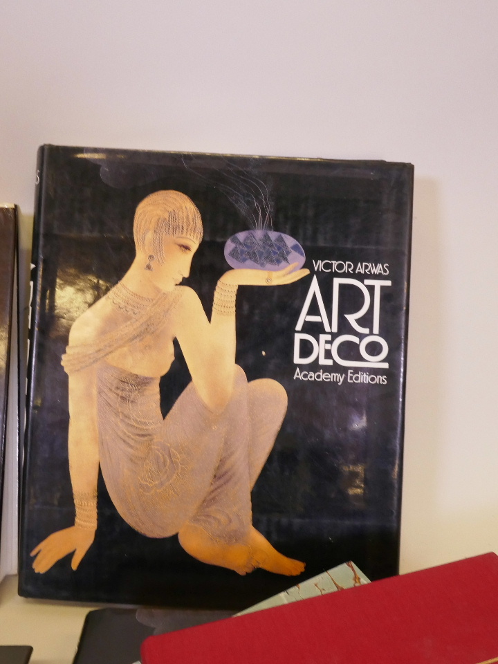 A quantity of reference books on Art Deco, including Bryan Catley, Art Deco and other figures, - Image 4 of 7