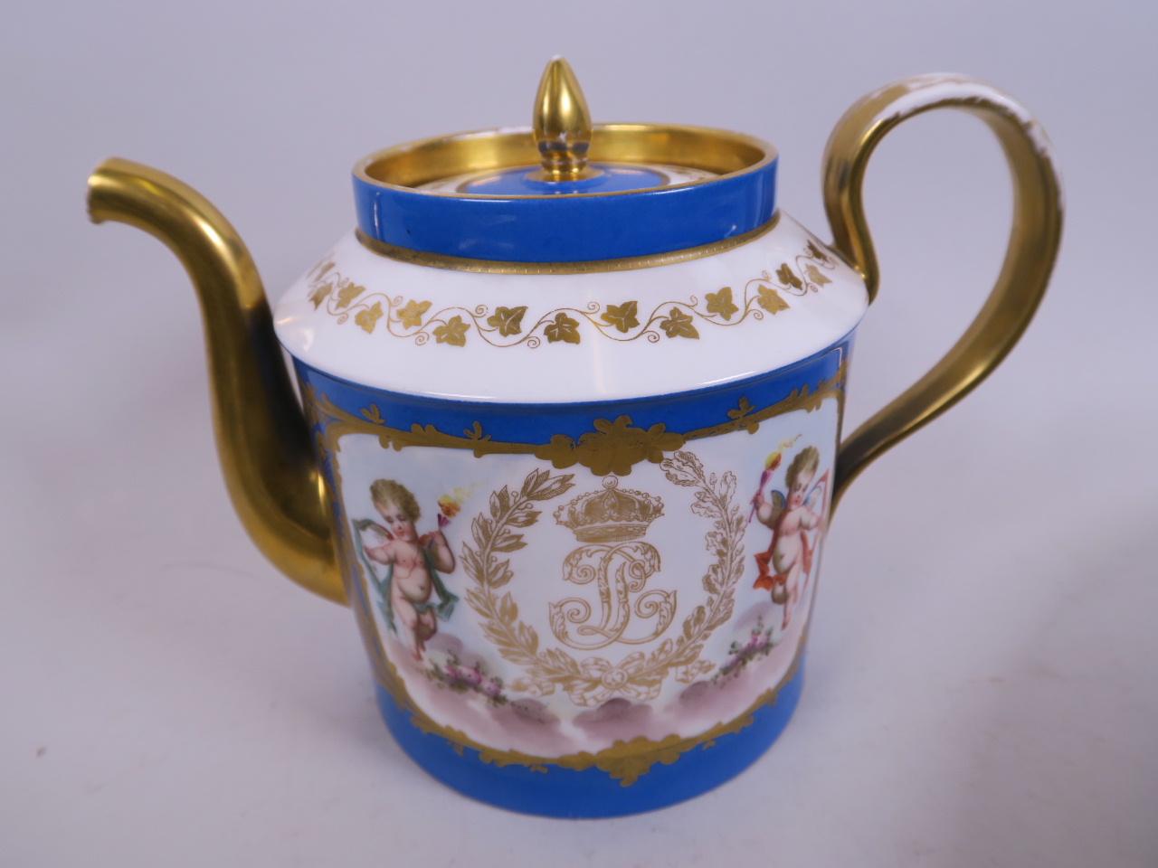 A Sevres Chateau des Tuileries porcelain cylindrical teapot, soup dish and oval platter, 15½" x - Image 2 of 3