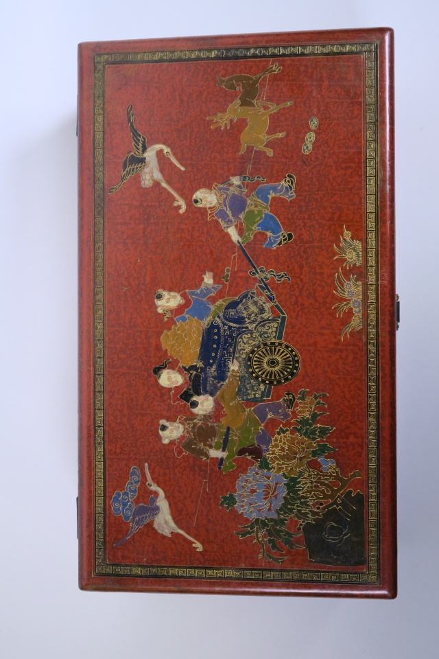 A Chinese red lacquer scribe's box decorated with figures pulling a cart, 13" x 7½" - Image 4 of 4