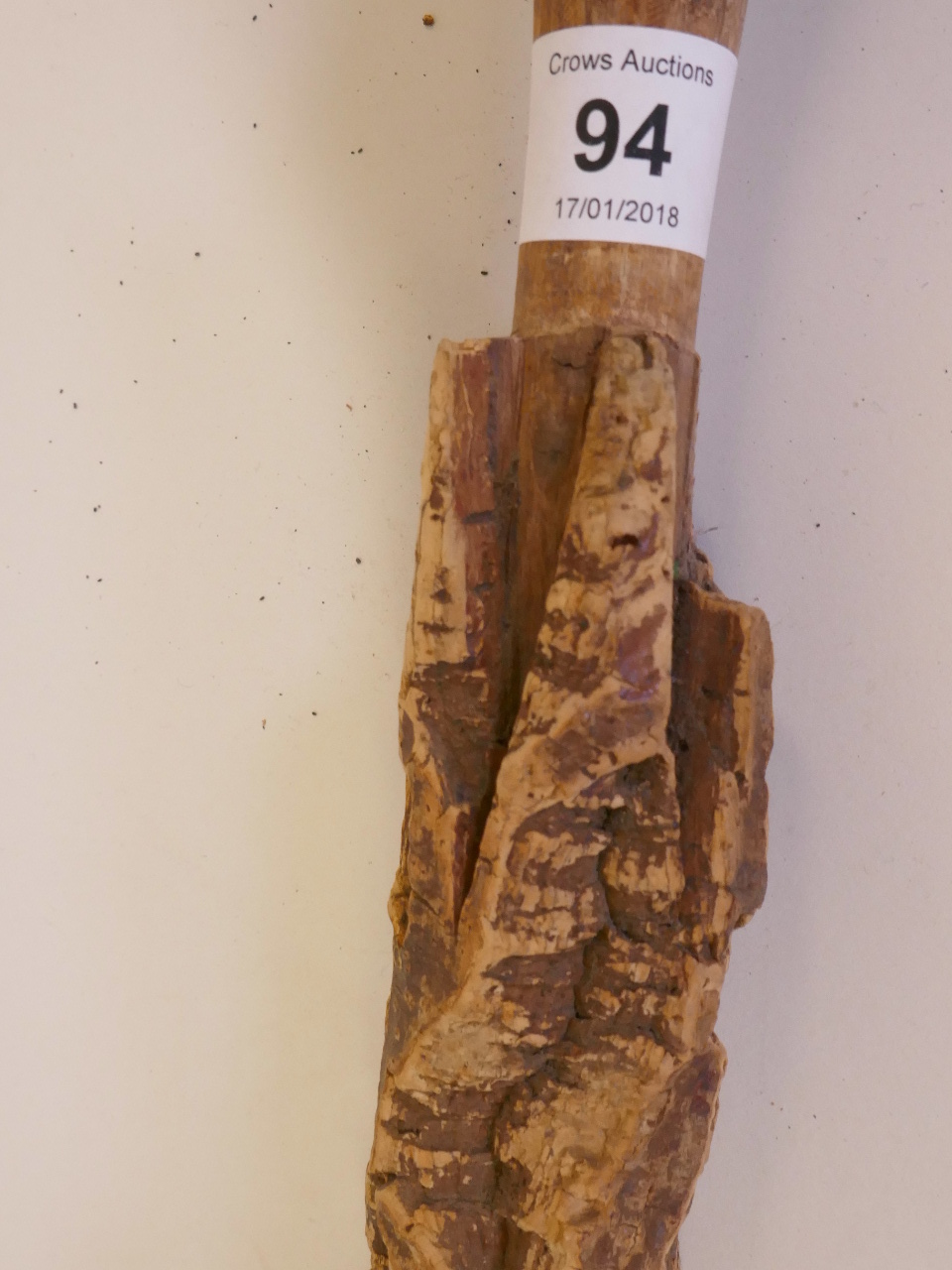 A carved cork walking stick, 34" long - Image 3 of 3