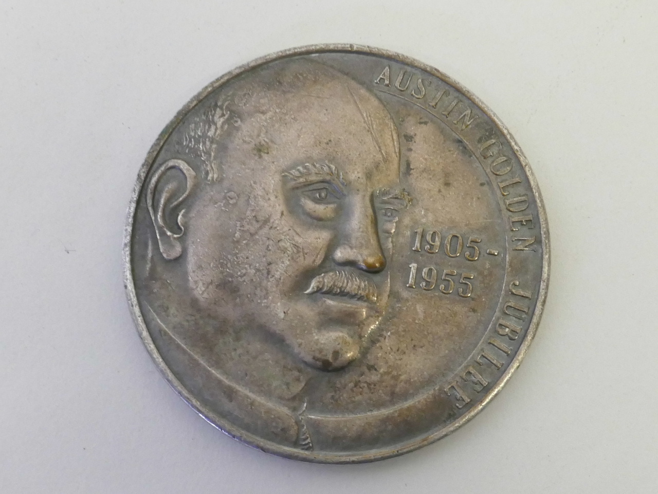 A commemorative medal celebrating the golden jubilee of the Austin motor car, 1905-1955, 2½" - Image 2 of 2