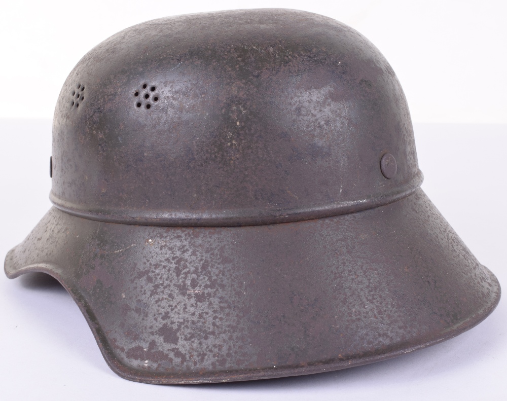 WW2 German Luftschutz Gladiator Pattern Steel Helmet - Image 5 of 6