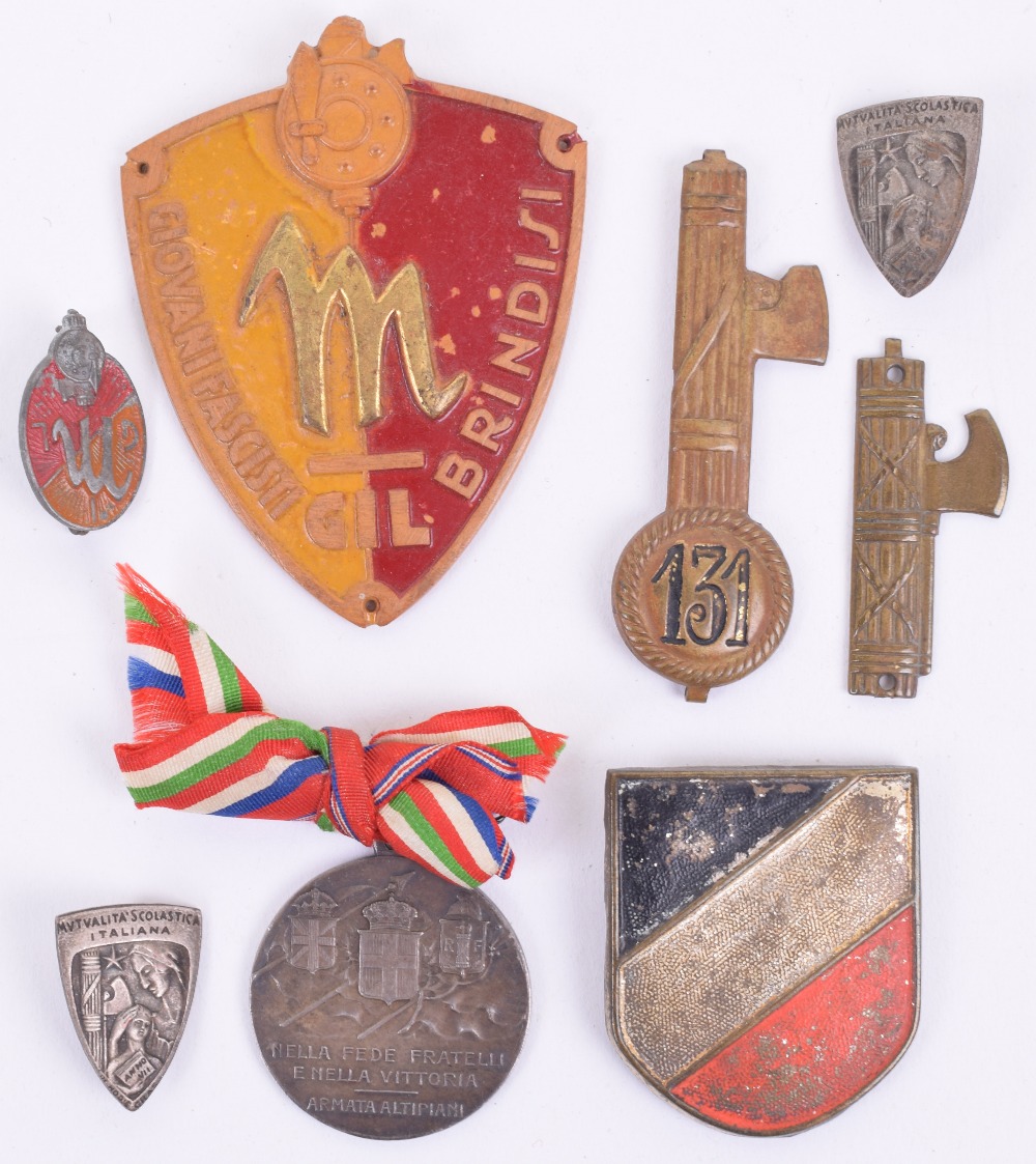 Italian Fascist Badges