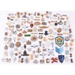 MIXED LOT OF MILTARY BADGES AND BUTTONS