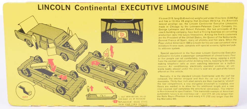 Scarce Corgi Toys 262 Lincoln Continental Executive Limousine - Image 2 of 4