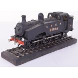 0 gauge brass and metal 0-6-0 LNER tank engine No.8905,