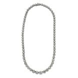 Necklace in white gold and diamonds