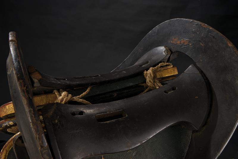 A samurai saddle - Image 2 of 3