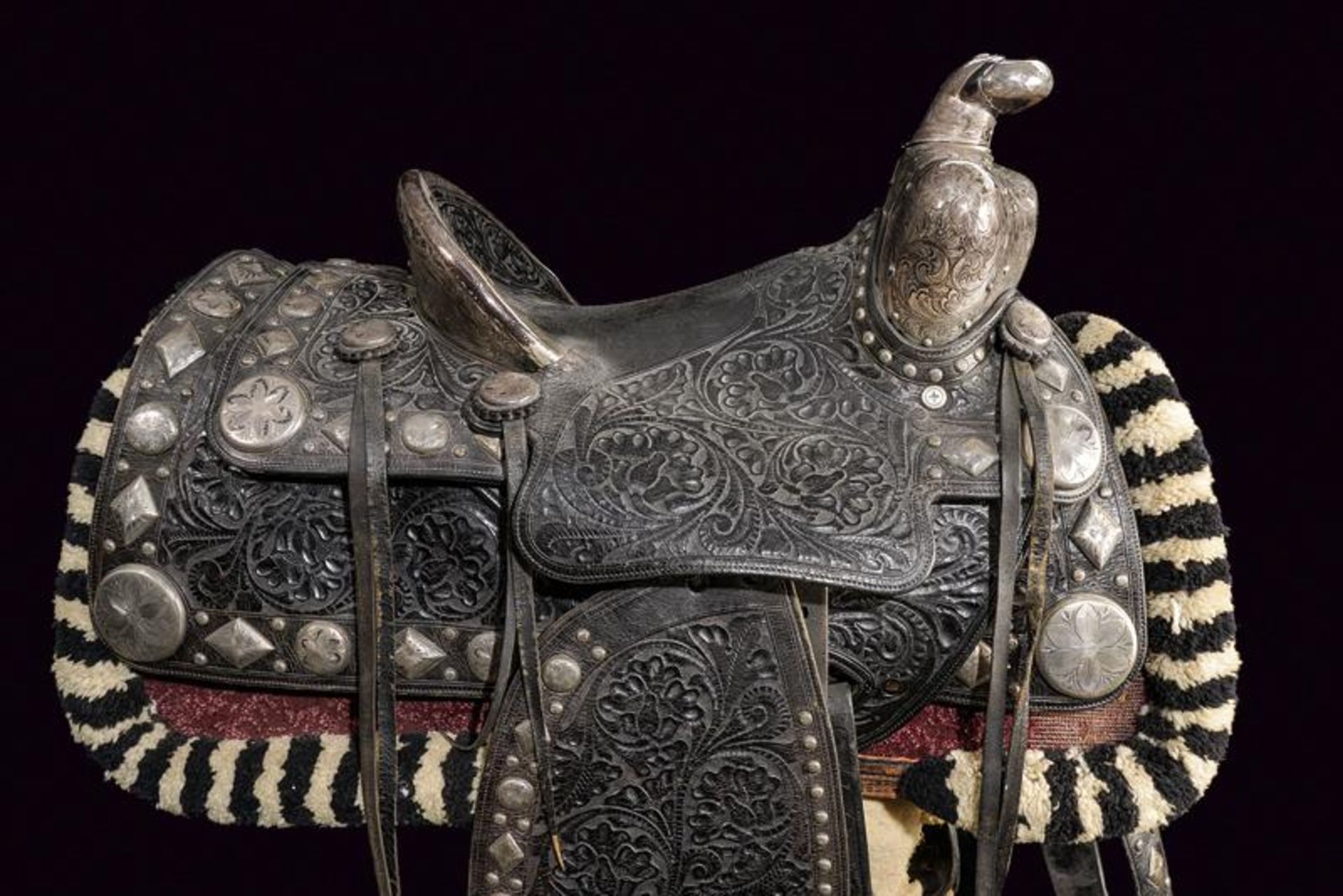 A highly important and beautiful silver mounted San Fernando Parade saddle with stirrups, spurs and - Image 6 of 12