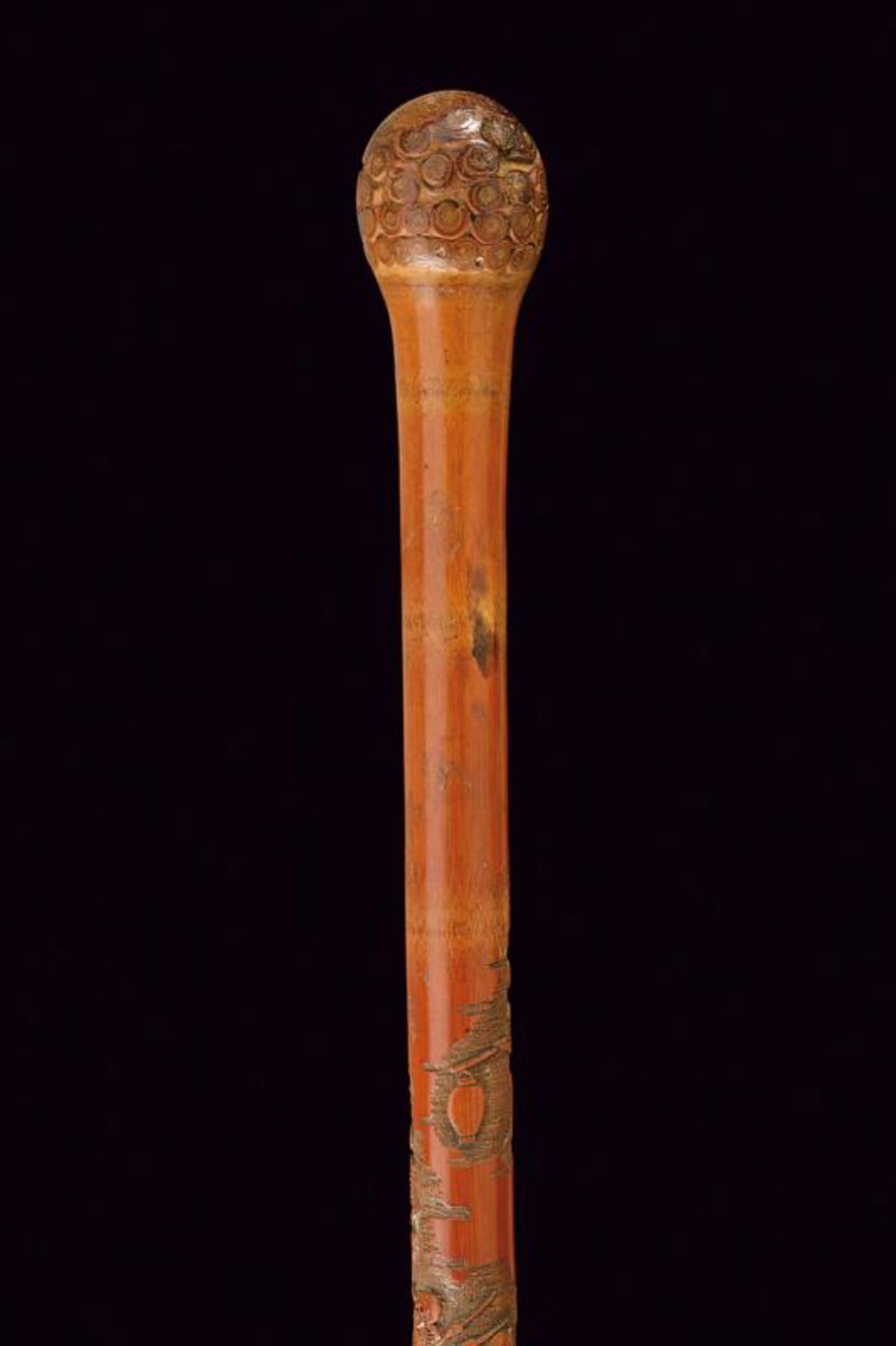 A carved walking stick - Image 2 of 4