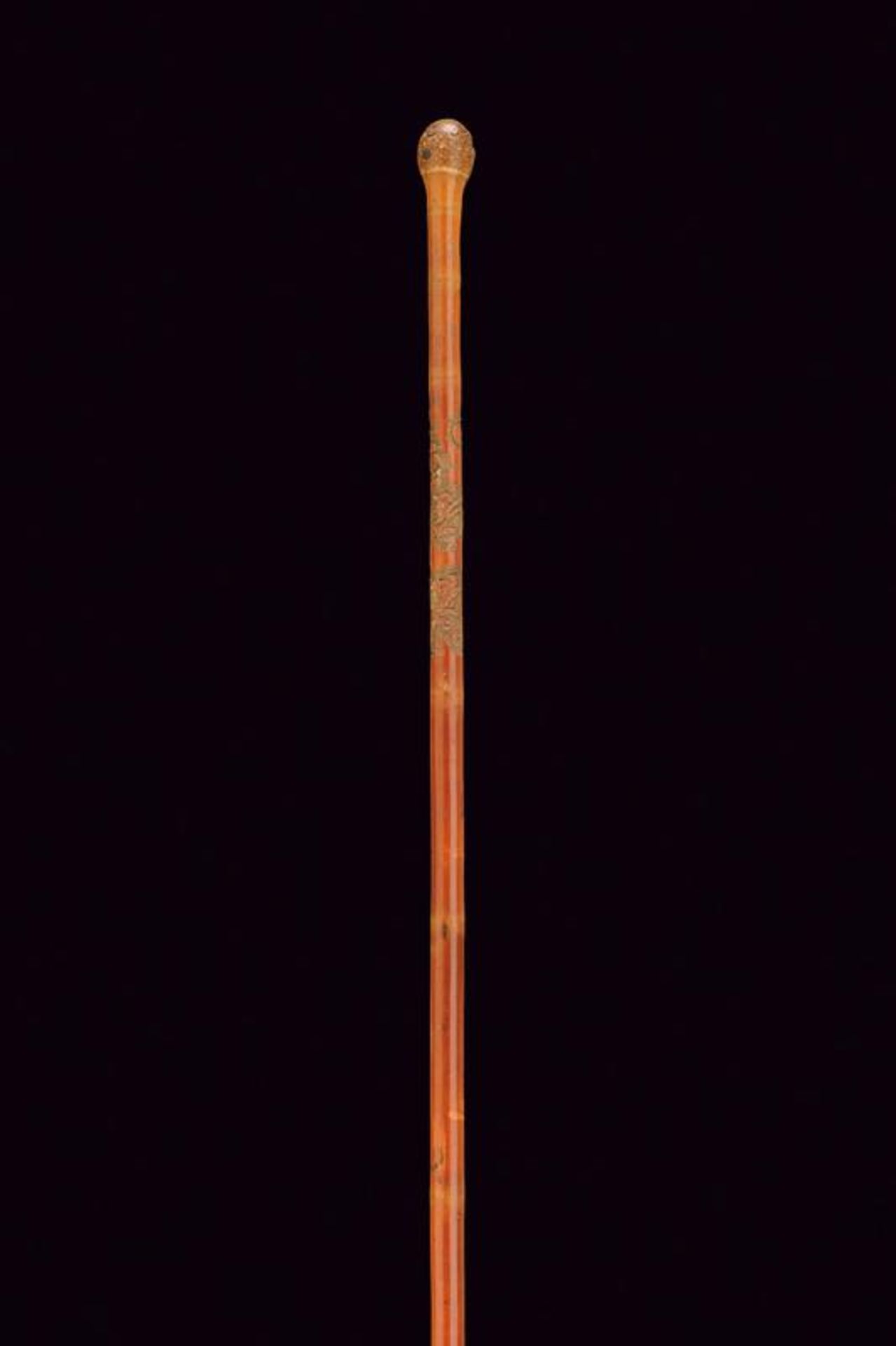 A carved walking stick - Image 4 of 4