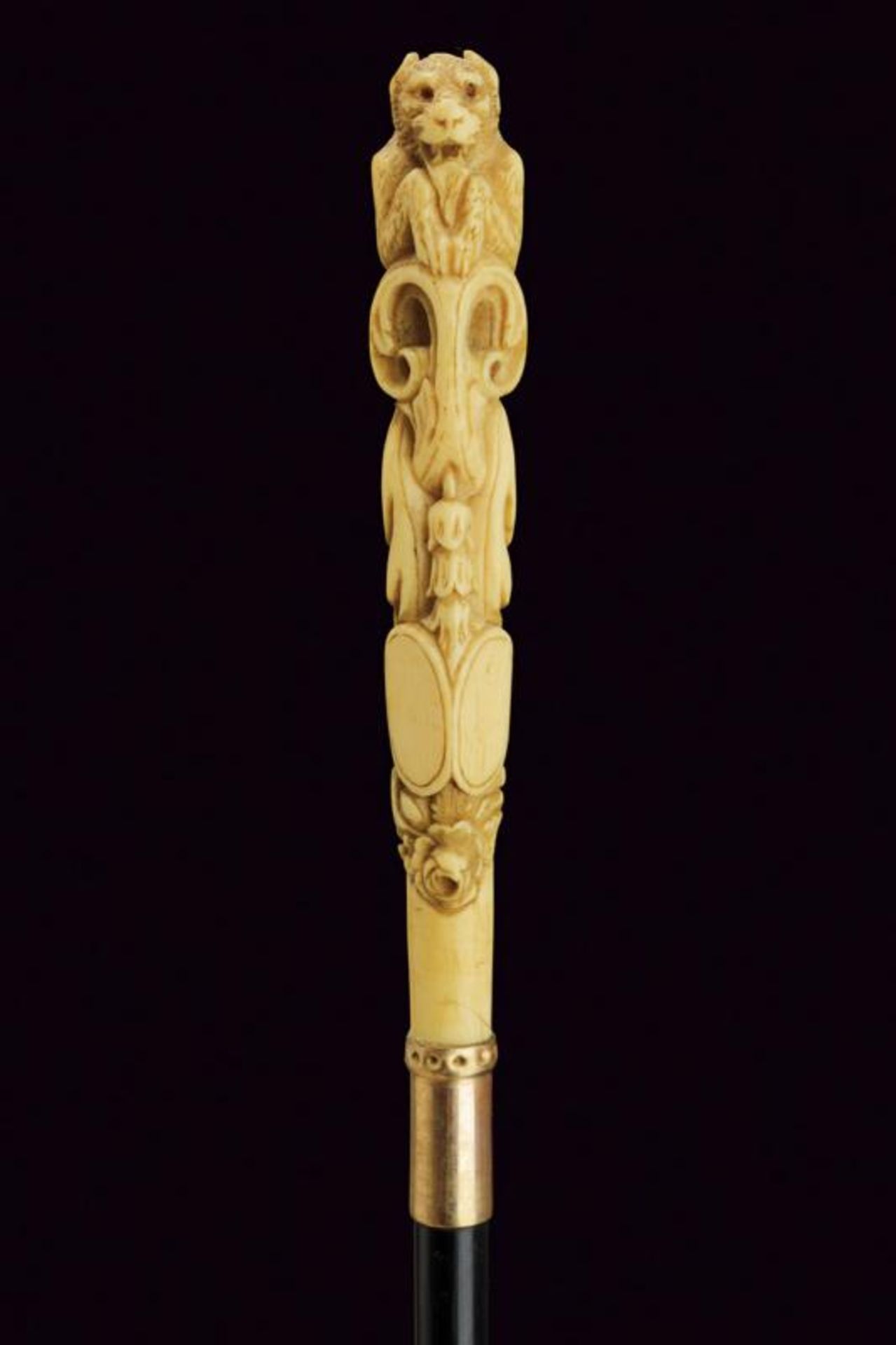 A walking stick with carved ivory grip - Image 4 of 4