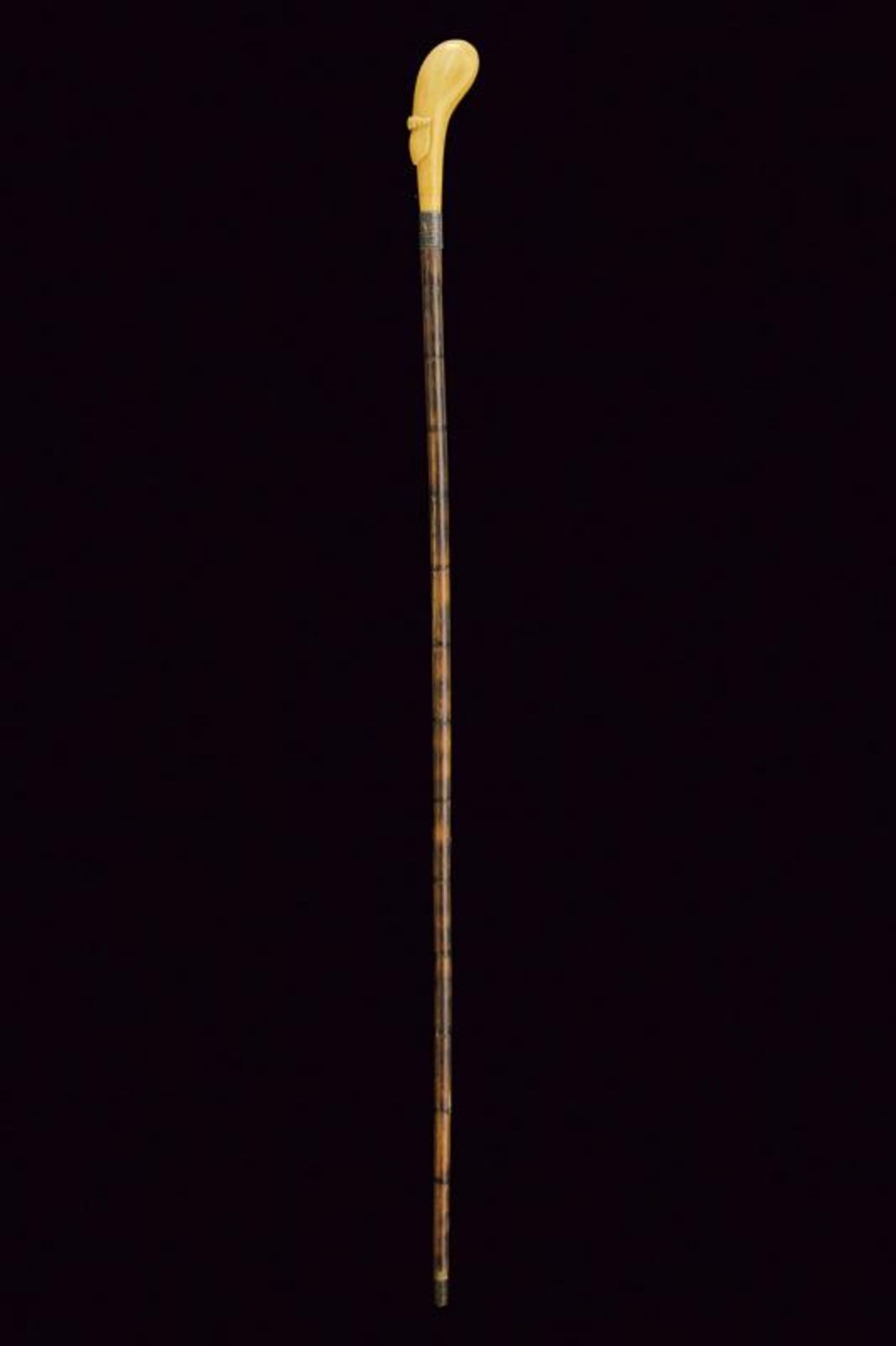 A walking stick with carved ivory grip - Image 3 of 3