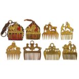 A lot of eight horse combs