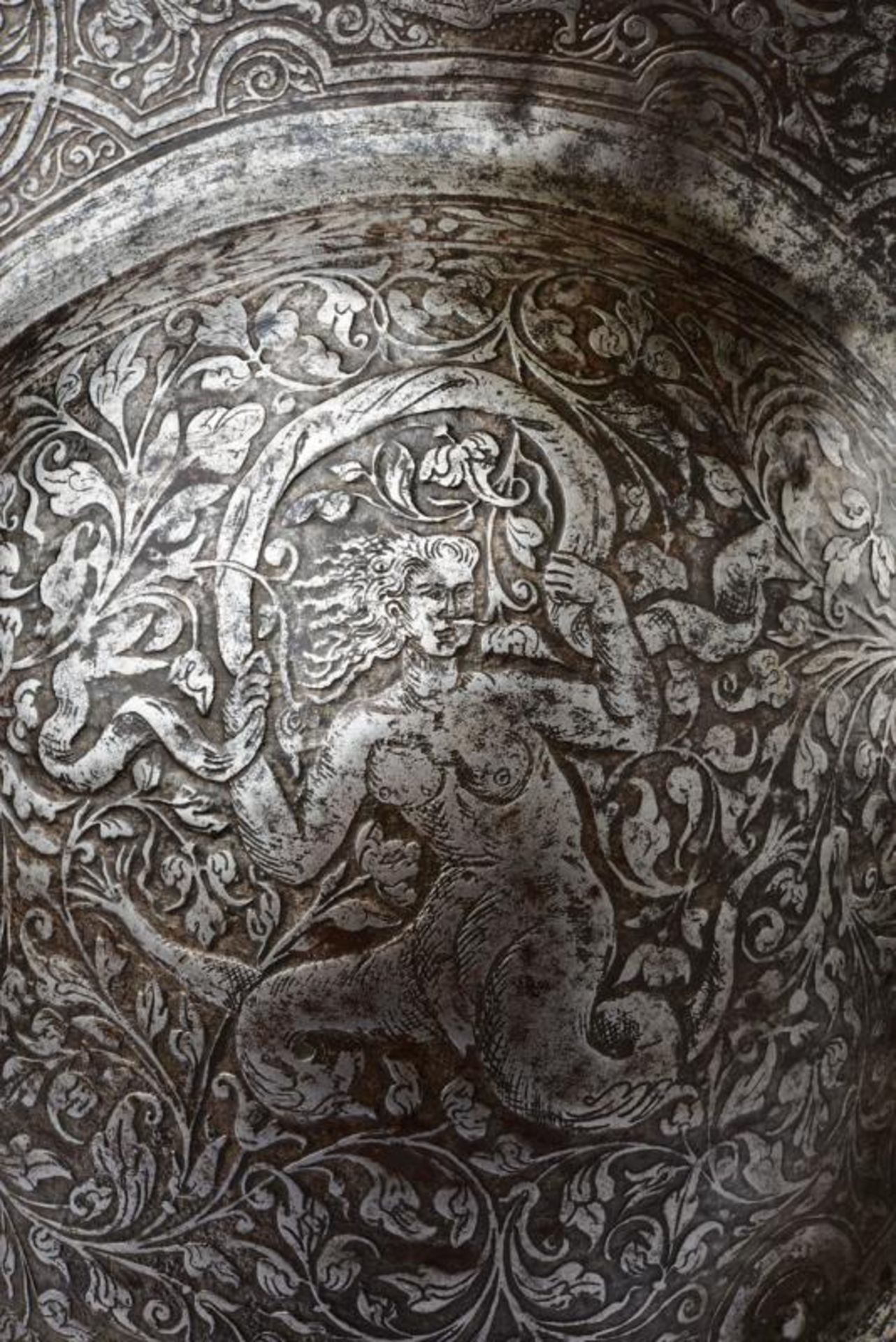 An engraved morion - Image 2 of 7