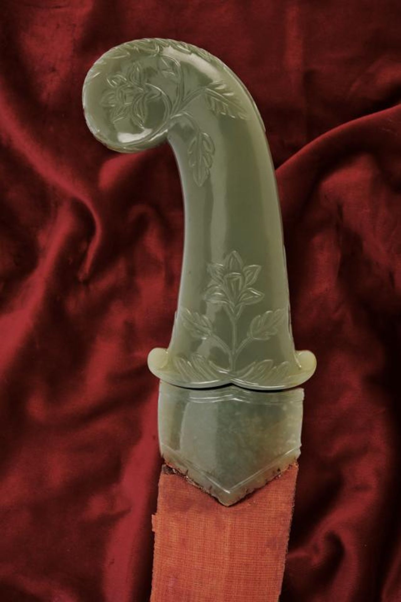 A jade mounted kandshar - Image 6 of 7