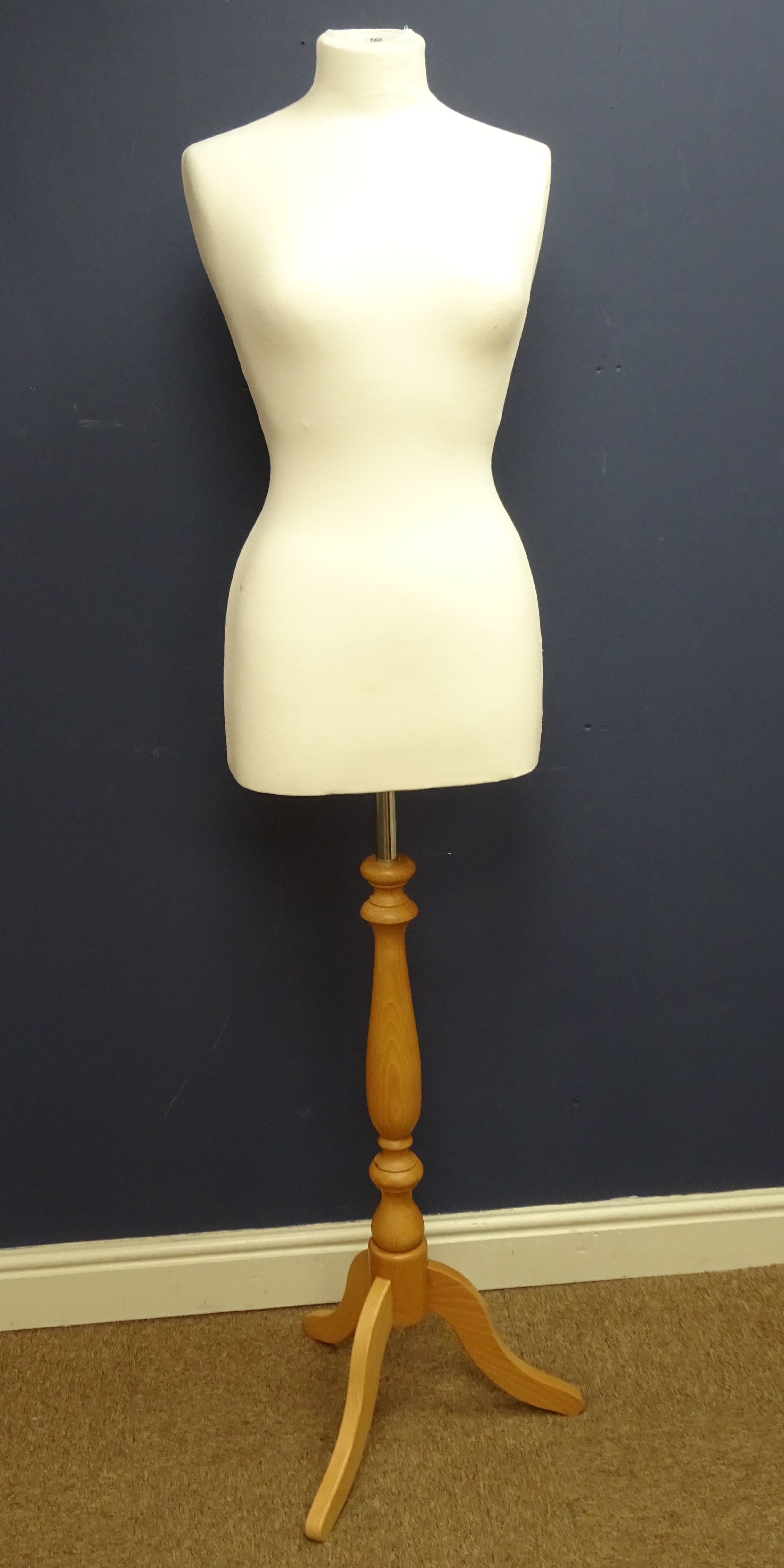 Dress mannequin, H156cm Condition Report <a href='//www.davidduggleby.
