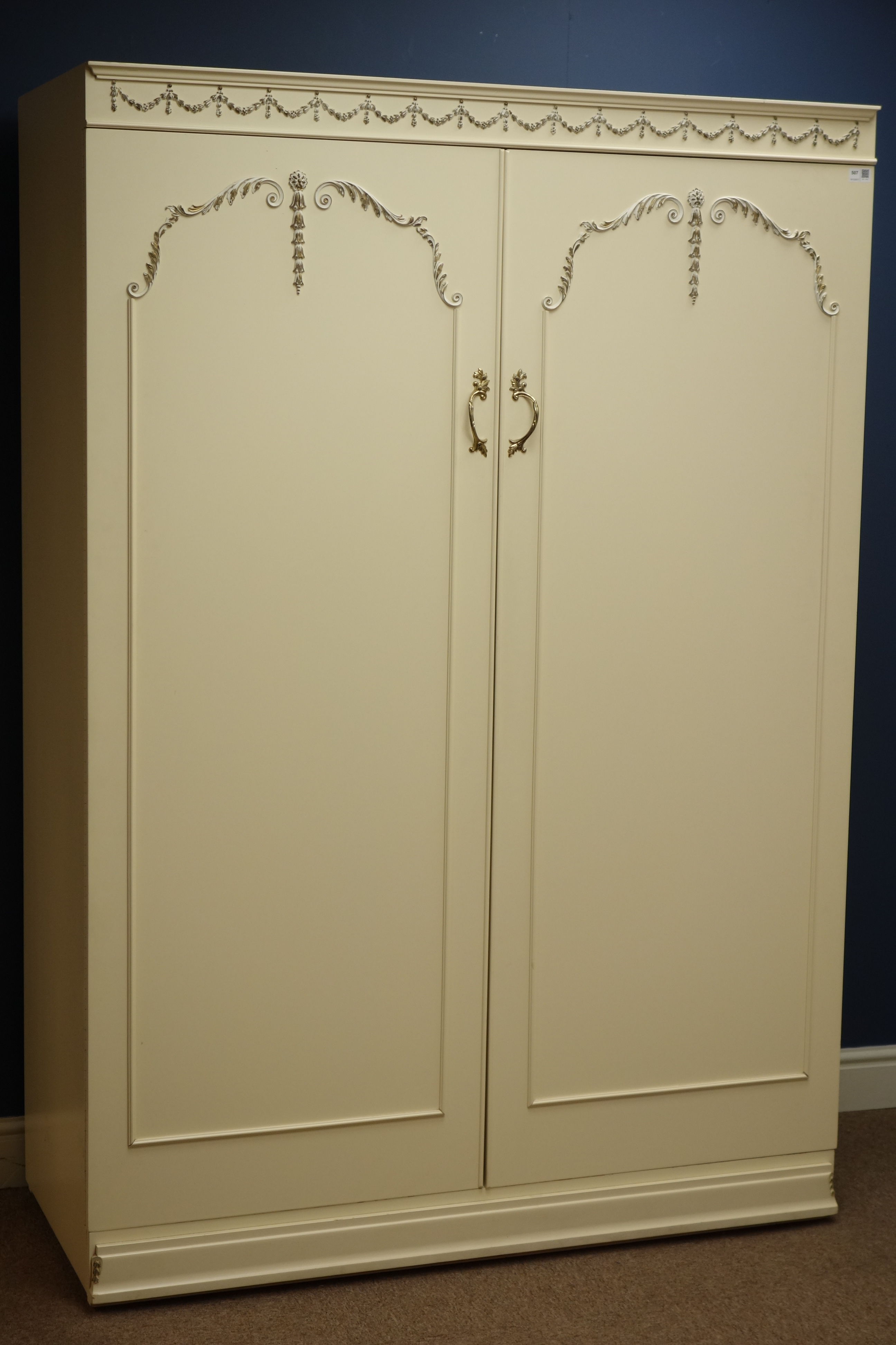 Cream and gilt part fitted double wardrobe (W122cm, H178cm, D55cm),
