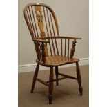 19th century elm and ash Windsor armchair, double bow,