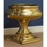 Large brass urn shaped planter, D62cm, H57cm Condition Report <a href='//www.
