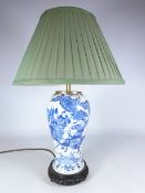 19th Century Chinese blue and white porcelain lamp base, decorated with battle scene,