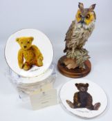 Set of twelve Royal Worcester 'The Ultimate Teddy Bear' plate collection and a Capodimonte Owl (13)