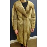 Full length fur coat, possibly wolf Condition Report <a href='//www.