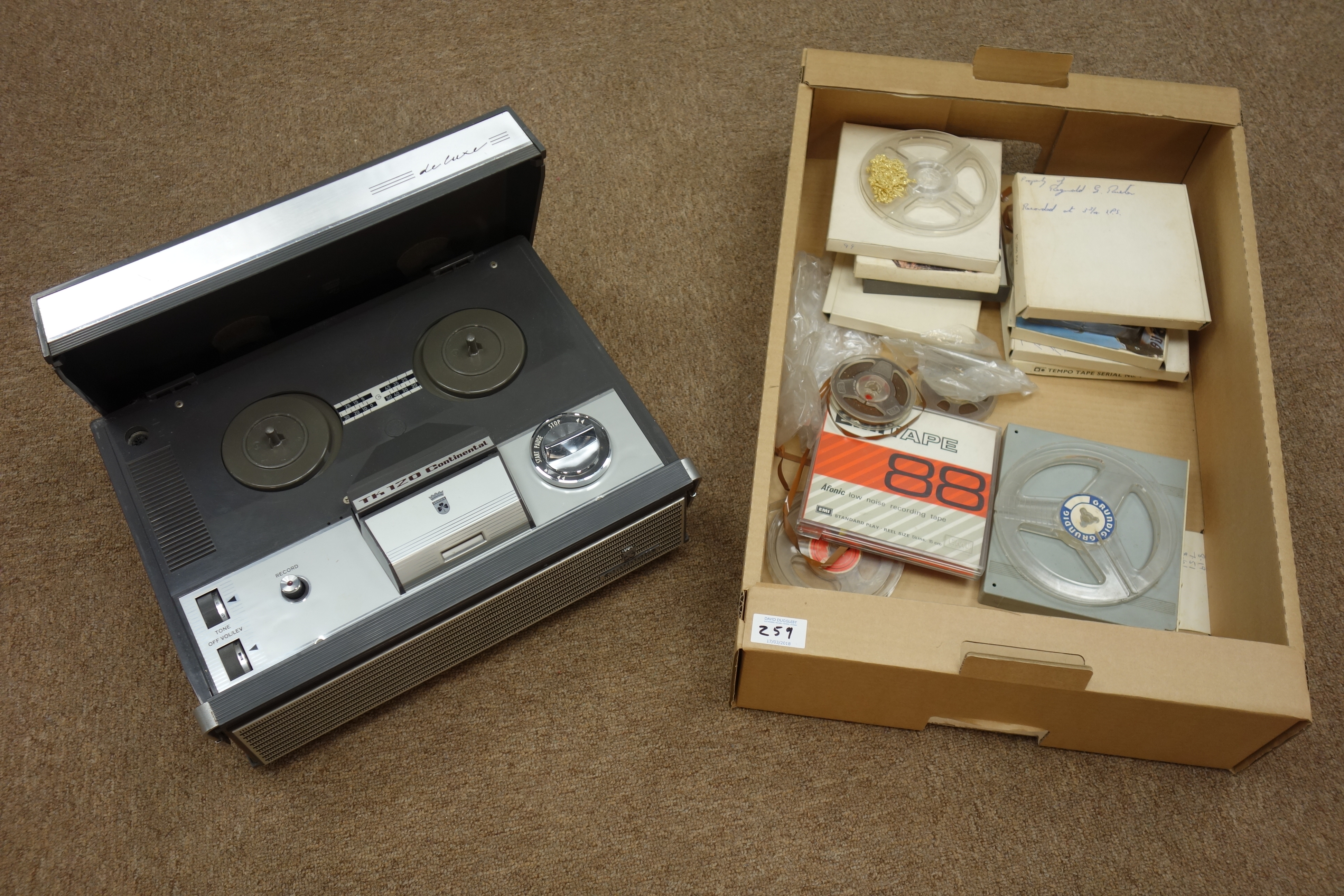Grundig reel to reel tape recorder with tapes Condition Report <a href='//www.