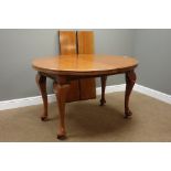 Early 20th century mahogany telescopic extending dining table with two additional leaves, H73cm,