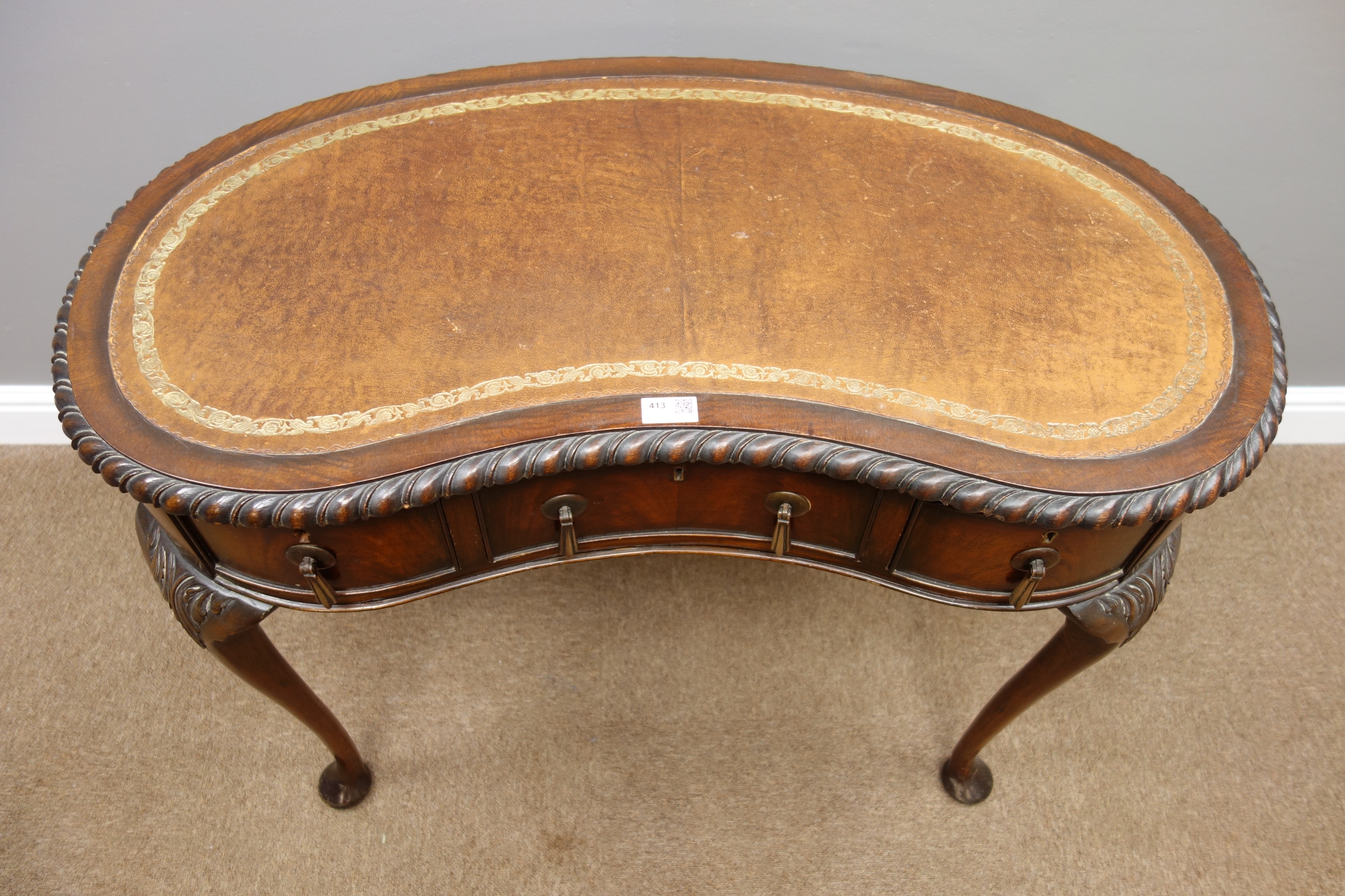 Early 20th century mahogany writing desk, kidney shaped top with gadroon moulding, - Image 4 of 5