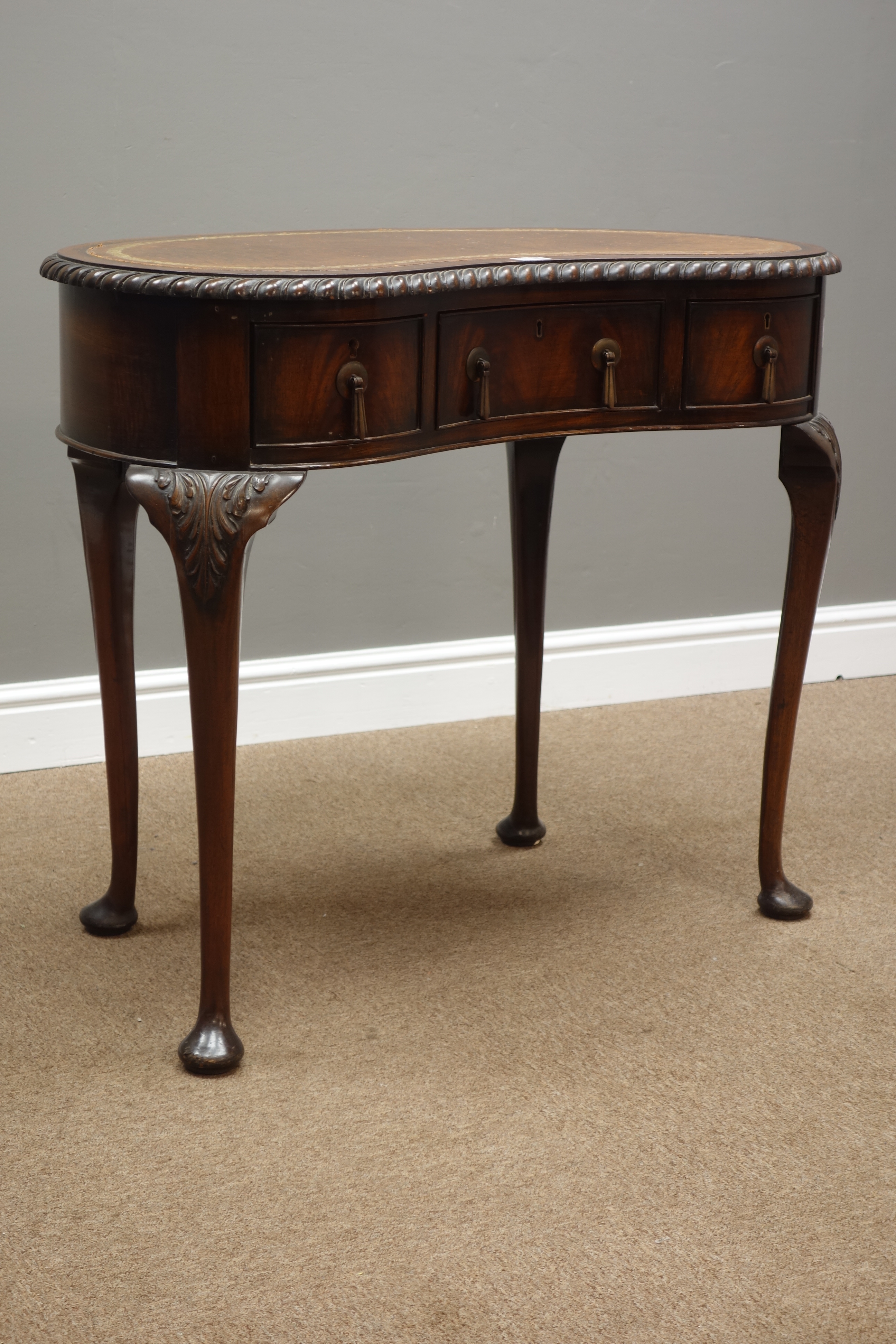 Early 20th century mahogany writing desk, kidney shaped top with gadroon moulding, - Image 2 of 5