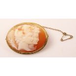 Oval cameo gold brooch the surround stamped 9ct Condition Report <a href='//www.