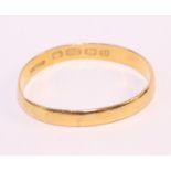 22ct gold wedding band hallmarked 2.6gm Condition Report <a href='//www.