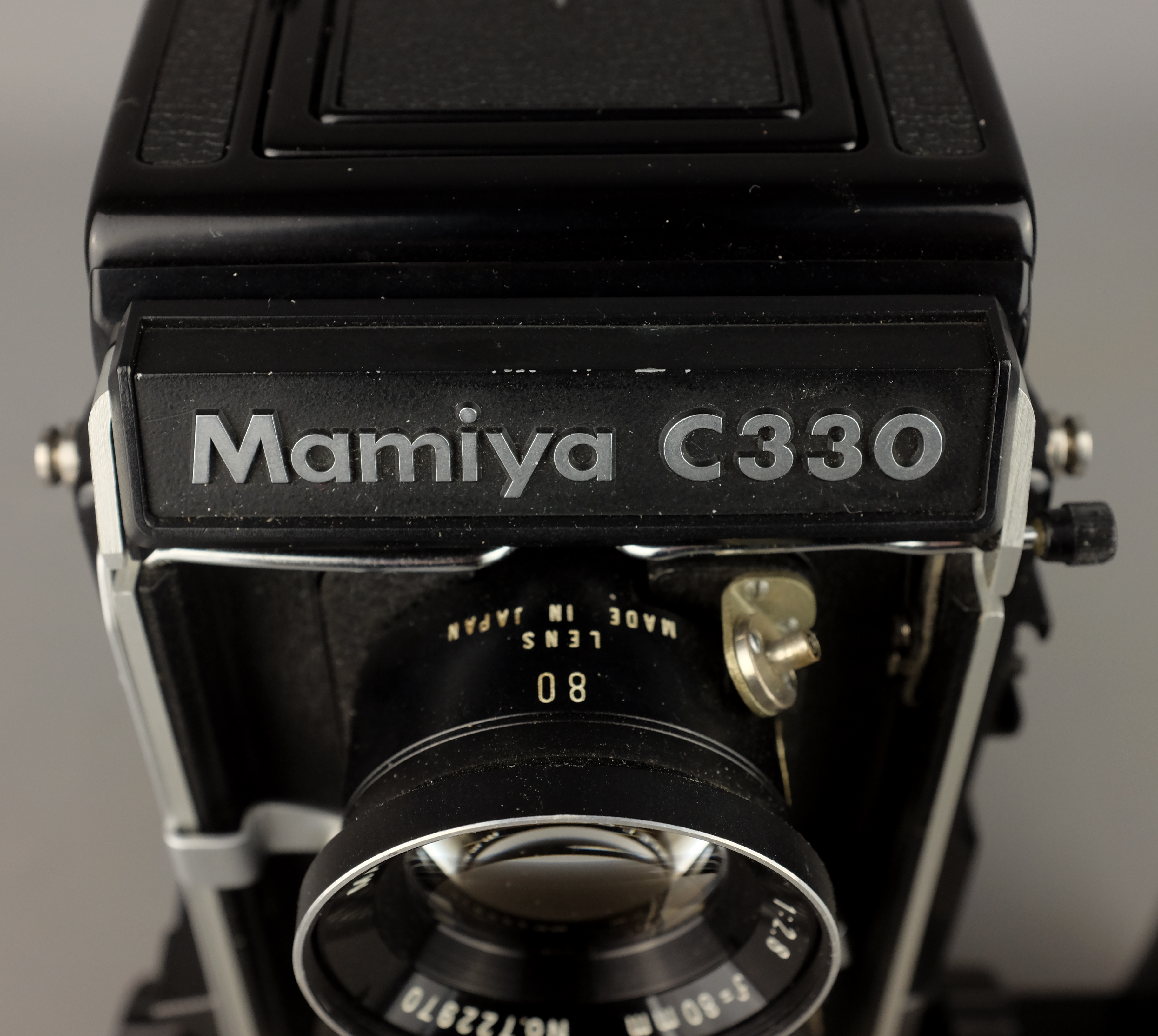 Mamiya C330 Professional S TLR Camera with Mamiya-Sekor 1:2.8 f=80mm lens No.722970/723282 & 1:4. - Image 5 of 11