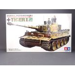 Tamiya 1:25 scale model tank: German Tiger l (SD.KFZ. 181) Ausfuehrung E,series No.