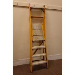 Bratts step ladders Condition Report <a href='//www.davidduggleby.