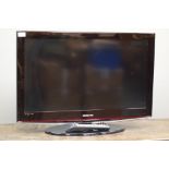 Samsung LE32C450E1W 32'' television with remote (This item is PAT tested - 5 day warranty from date