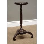 Regency period mahogany reeded wine table, circular top on twist column,