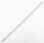 Heay silver cubic zirconia tennis bracelet stamped 925 Condition Report <a