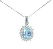 18ct white gold oval aquamarine and diamond cluster pendant necklace hallmarked aquamarine = 1.