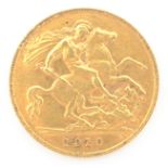 1910 gold half sovereign Condition Report <a href='//www.davidduggleby.