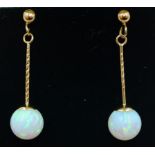 9ct gold opal pendant ear-rings stamped 375 Condition Report <a href='//www.