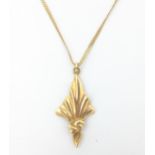 Gold leaf design pendant necklace hallmarked 9ct approx 3.