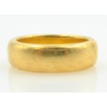 22ct gold wedding band Birmingham 1965 approx 15gm Condition Report Band depth = 0.