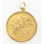 1915 gold half sovereign in 9ct gold loose mount hallmarked approx 4.