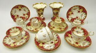 Set of eight early 19th century porcelain tea cups and saucers,