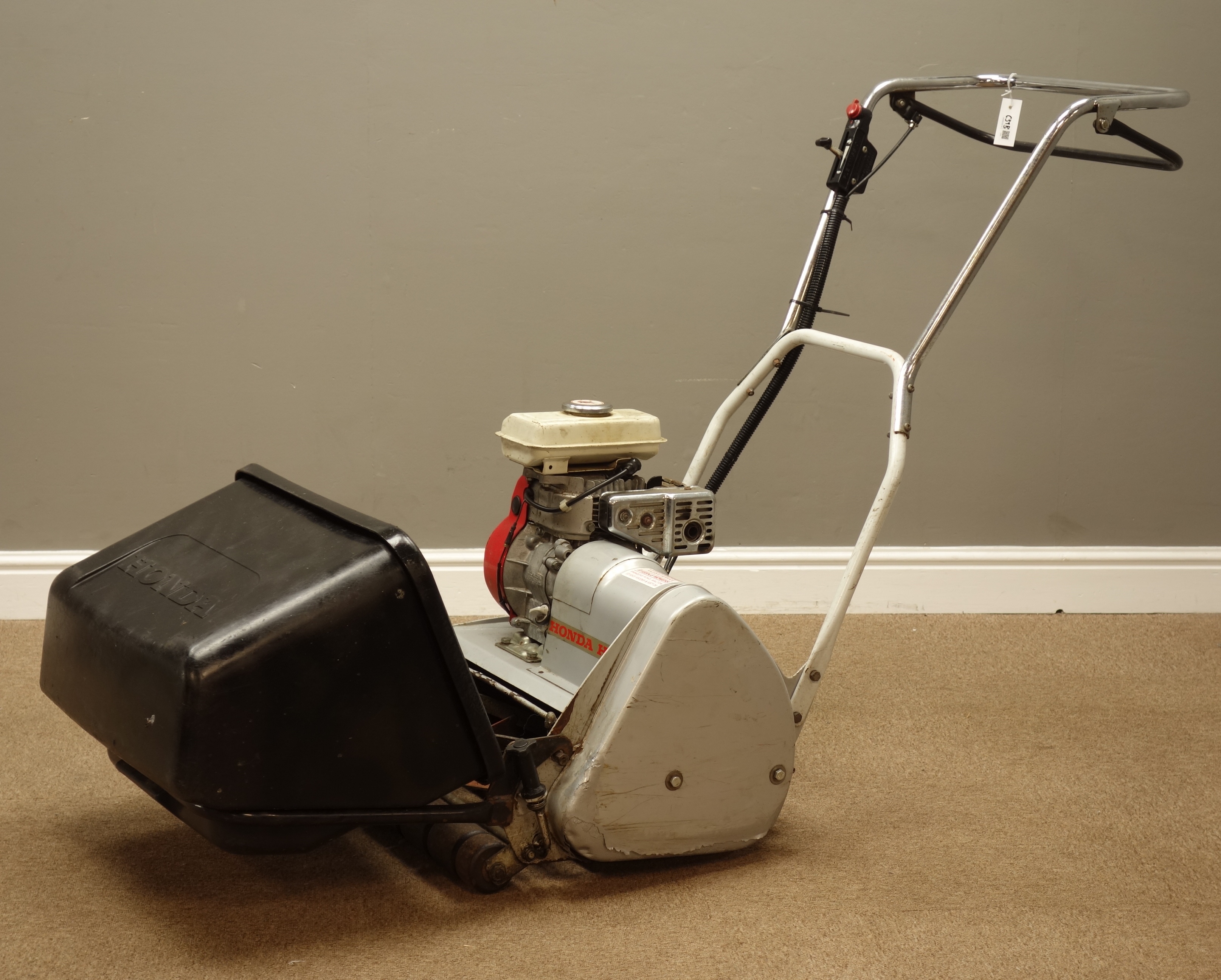 Honda HC 16 cylinder lawnmower Condition Report <a href='//www.davidduggleby.