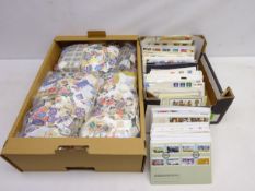 Quantity of stamp kiloware including some earlier stamps, Great British and World stamps,