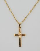 9ct gold cross pendant necklace hallmarked Condition Report 3.2gm<a href='//www.